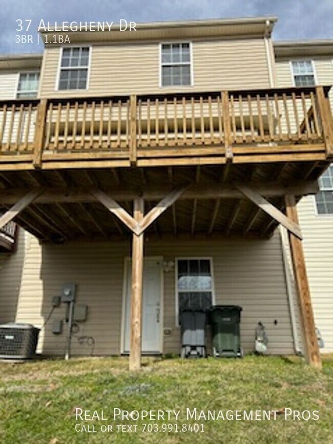 Building Photo - 37 Allegheny Dr