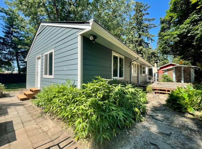 Building Photo - Updated Ranch with Large Fenced Yard, Tucked Off Walker Road~ Gas Fireplace~ Great Natural Light~...