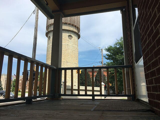 view - 238 N Summit St