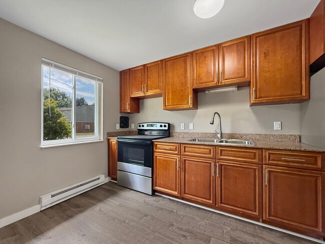 Building Photo - 634 Properties – Ohio