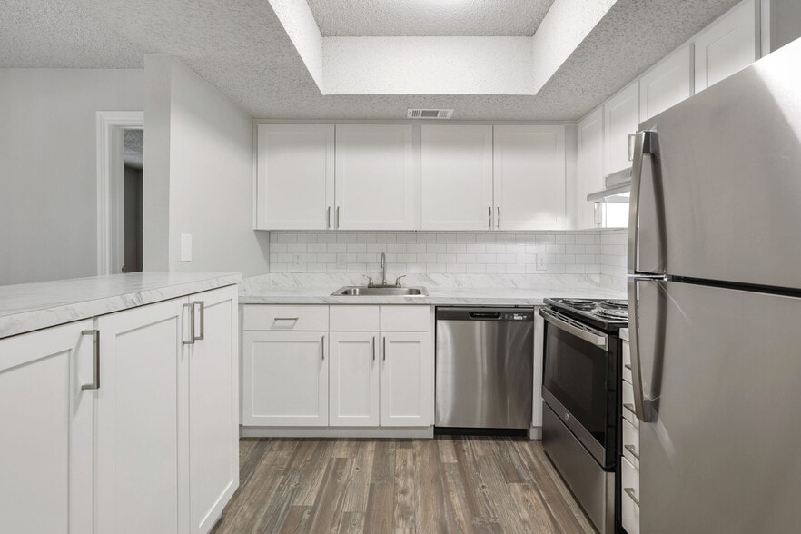 Vantage Point Apartments 10700 Woodmeadow Pky Dallas TX 75228