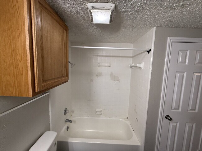 Building Photo - 9601 Forest