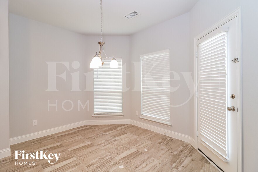 Building Photo - 6508 Glenwick Dr