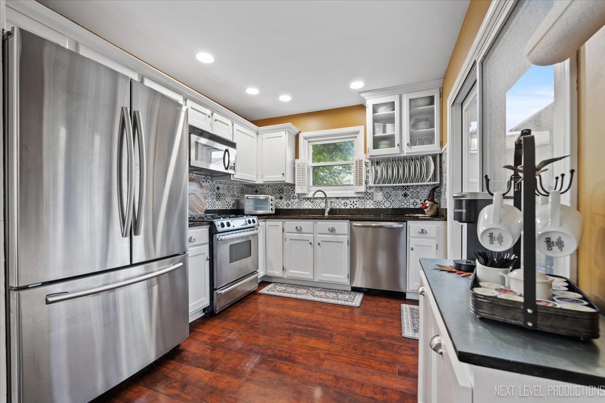 Building Photo - 3484 Fox Hill Rd