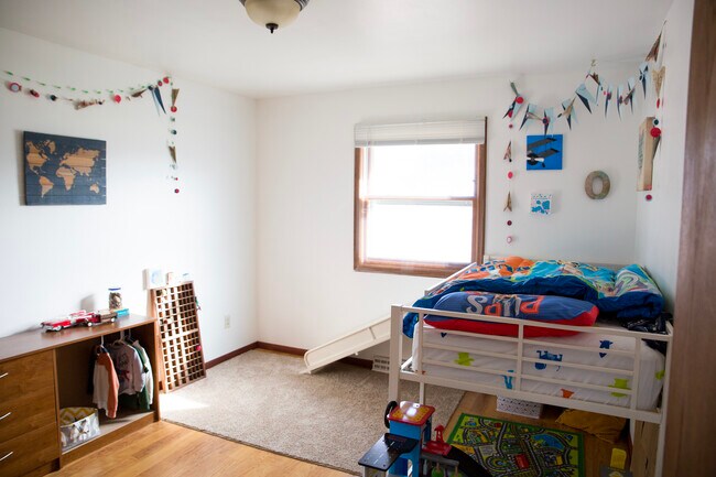 Bedroom #2 - 1319 S Thompson Dr