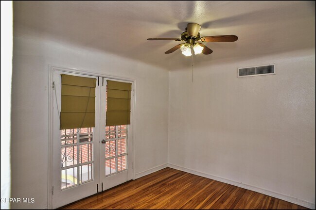 Building Photo - 815 Ellis St