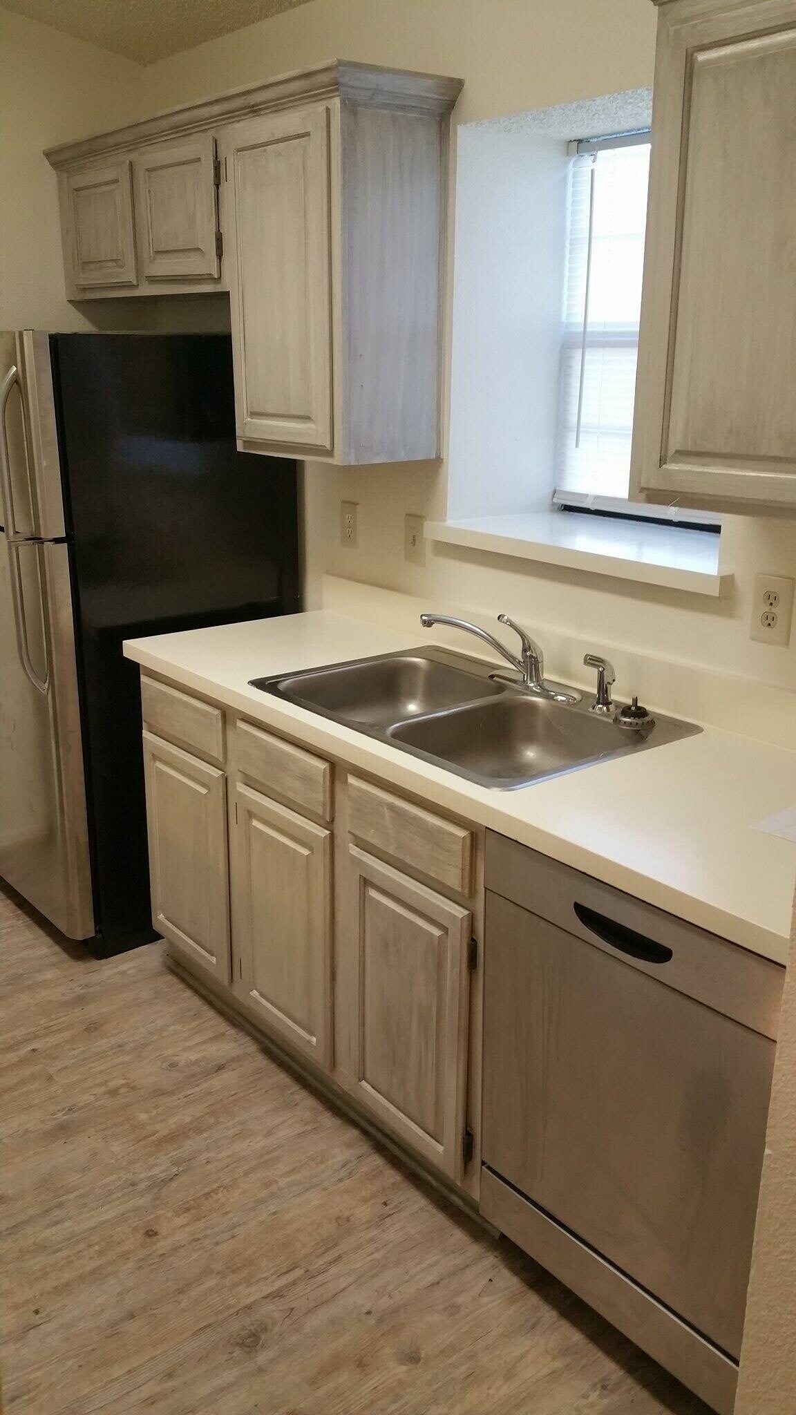 Building Photo - 1717 Dynasty Dr