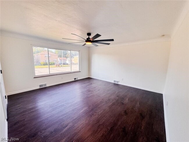 Building Photo - 2907 Snow Rd