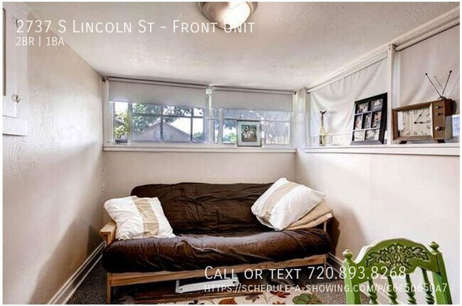 Building Photo - Charming Vintage Retreat: 2BD/1BA Front Un...
