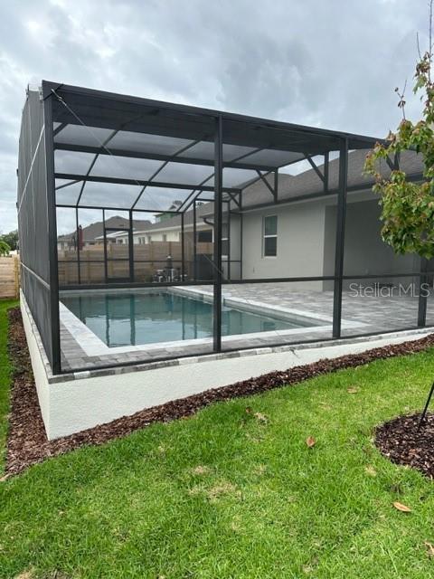 Building Photo - 14803 Milfoil Ave