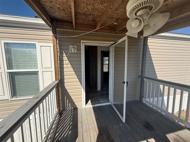 Building Photo - 239 Road 5027 Rd