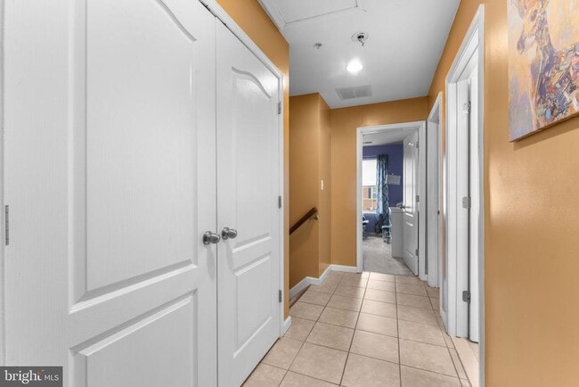 Building Photo - 15305 Kettlebaston Ln