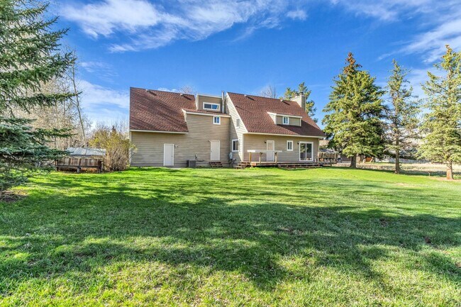 Building Photo - Park Meadows