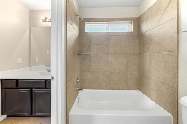 Building Photo - 20230 Galena Falls Dr