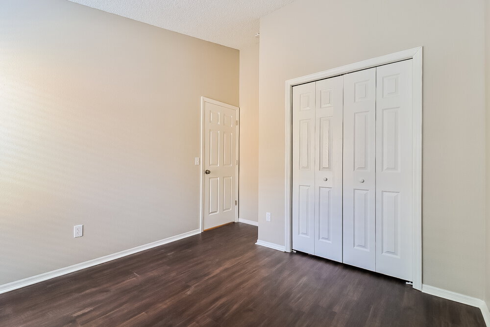 Building Photo - 8730 Morrison Oaks Ct