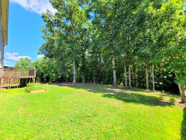 Building Photo - 109 Highland Mist Cir