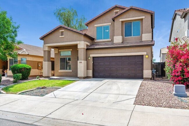 Building Photo - San Tan Heights