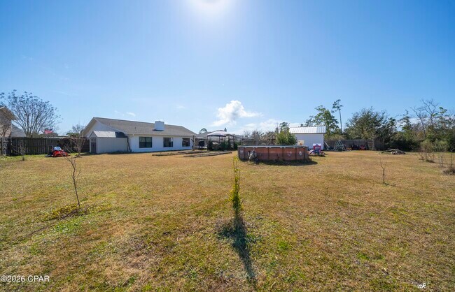 Building Photo - 707 Plantation Cir