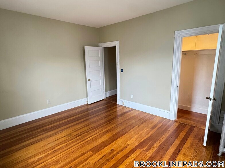 Building Photo - 759 Boylston St