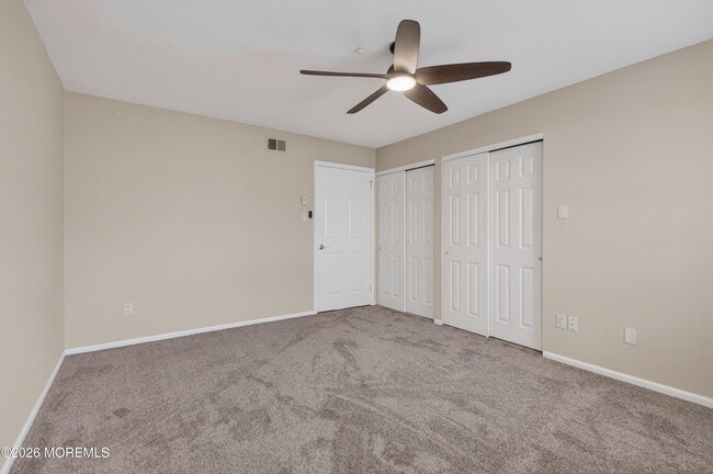 Building Photo - 69 William And Mary Sq