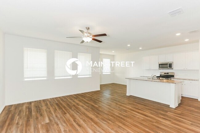 Building Photo - 4 Bedroom Pet-Friendly Home in HASLET, TX with Main Street Renewal