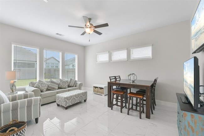 Building Photo - 4907 Olive Province Ln
