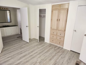 Building Photo - 1512 Orchard Farm Ln