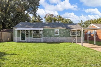 Building Photo - 6434 Vita Dr