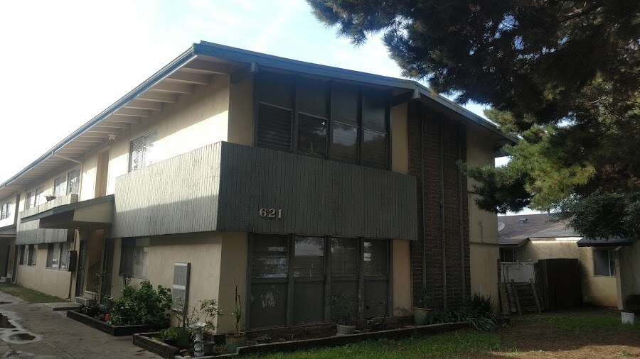 7-unit building - 621 N 4th St