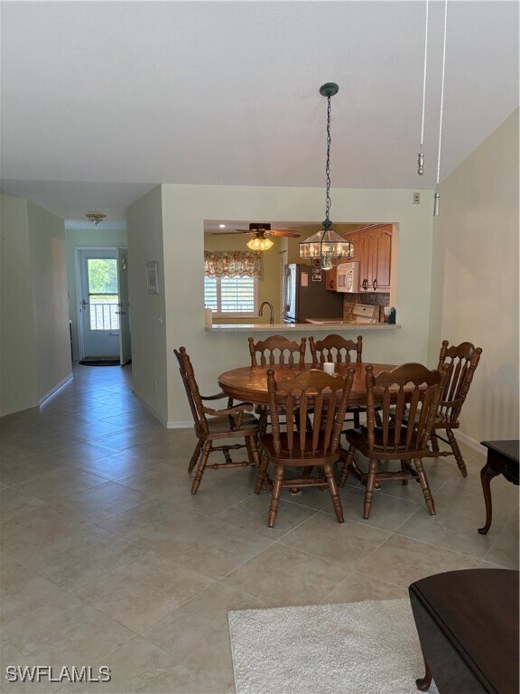 Building Photo - 228 Belina Dr