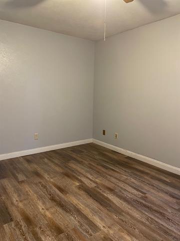 Building Photo - 4445 Odessa Dr
