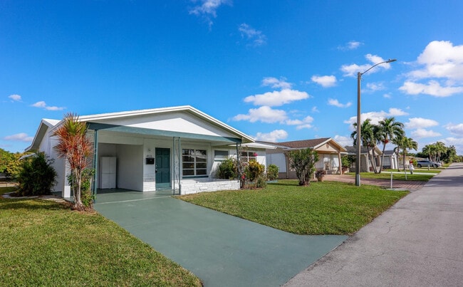 Building Photo - 4513 NW 44th St