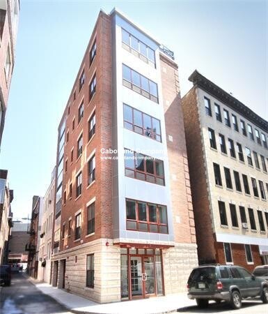 Building Photo - 9 N Margin St