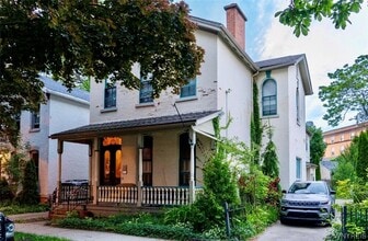 Building Photo - 25 Whitney Pl