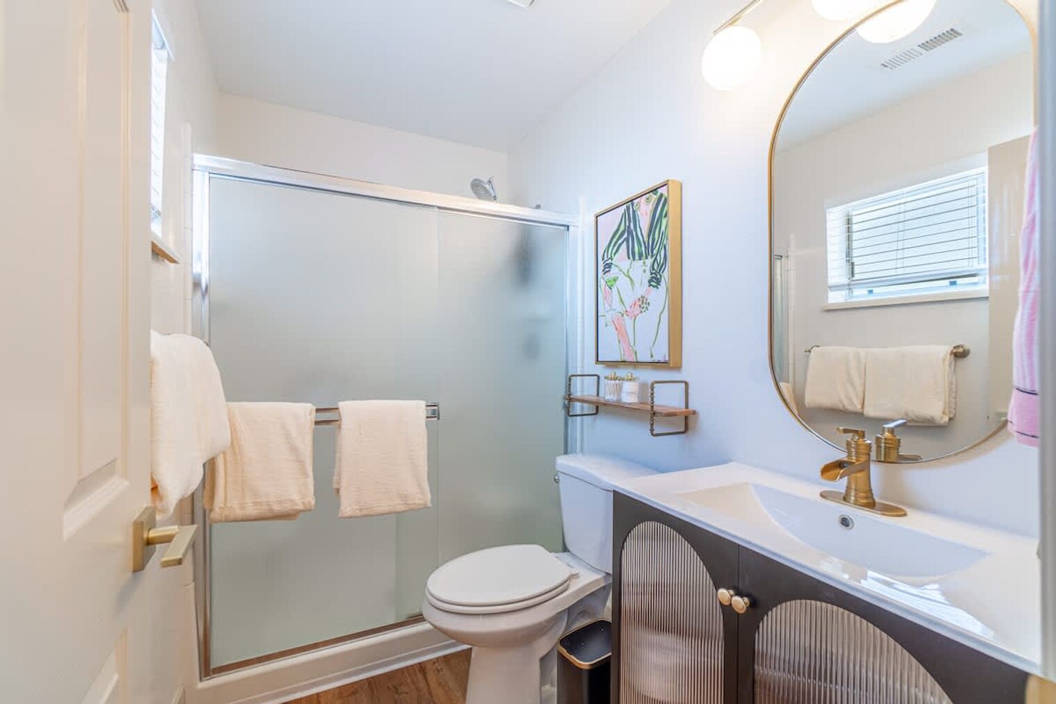 Building Photo - 629 Tarn Way