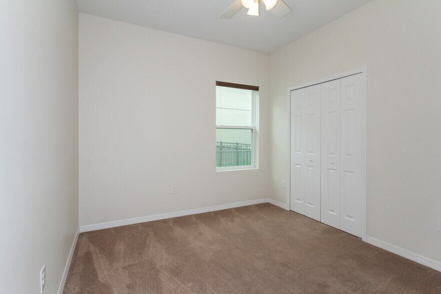 Building Photo - 8843 39th St Cir E