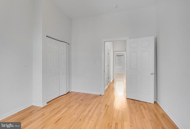 Building Photo - 1517 S LeCount St