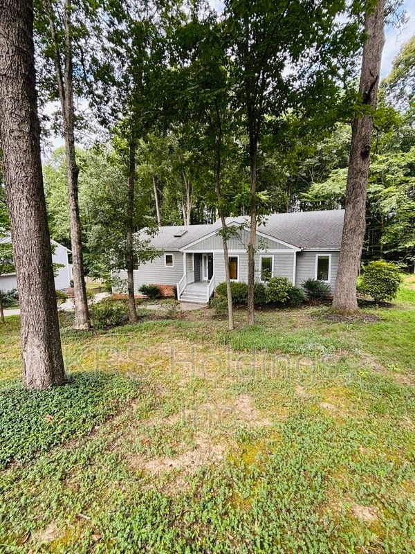 Building Photo - 8416 Summit Acres Dr
