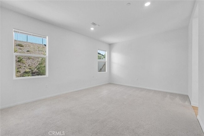 Building Photo - 4688 Florence Dr