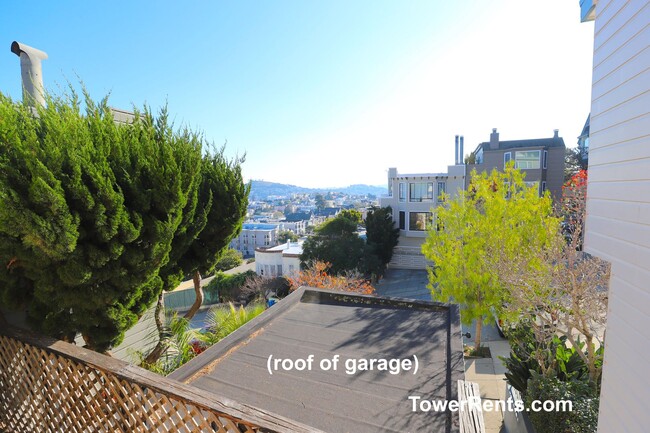 Building Photo - Noe Valley/Dolores Hts: 2 Bedroom+ Office ...
