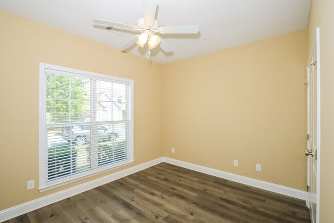 Building Photo - Stunning 3 Bedroom Home in Grovetown, GA