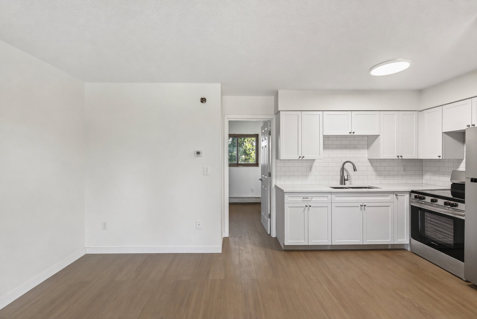 Building Photo - 1975 Central Ave