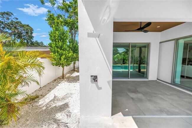 Building Photo - 2314 Floyd St