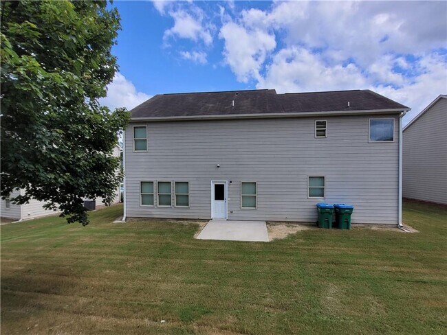 Building Photo - 6010 Stonebrook Ln