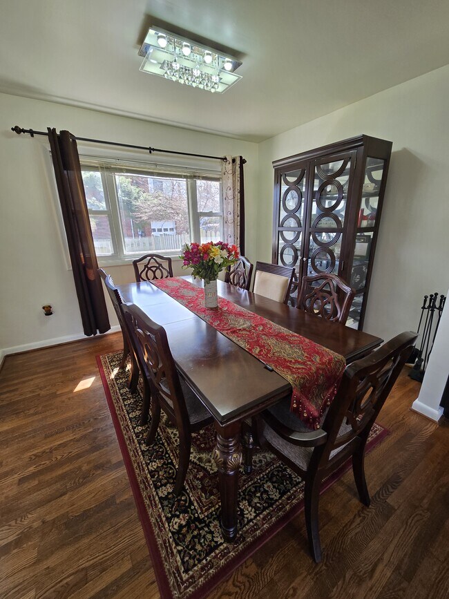 Building Photo - 3803 Towanda Rd