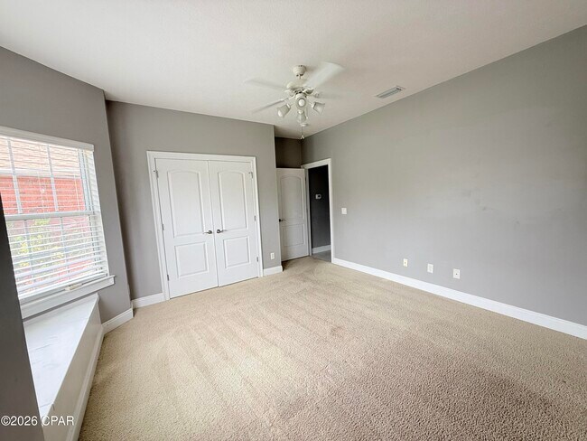 Building Photo - 3719 Bay Tree Rd