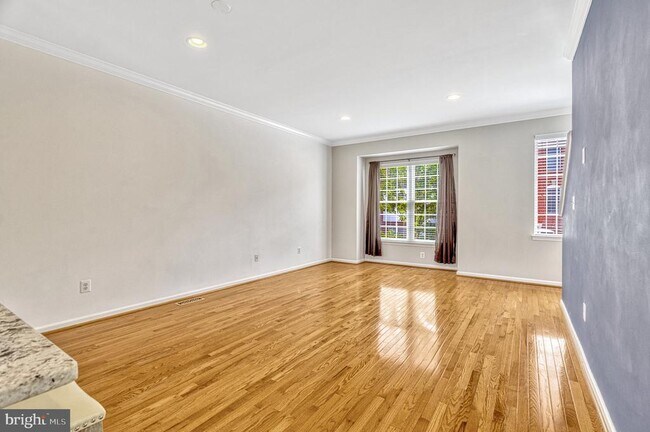 Building Photo - 25368 Shipley Terrace
