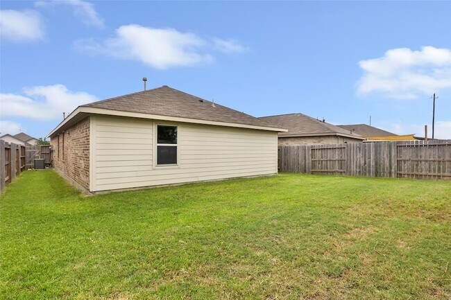Building Photo - 4343 Palmetto Grv Ln