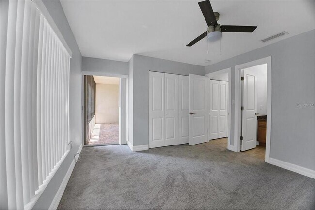 Building Photo - 3350 S Osprey Ave