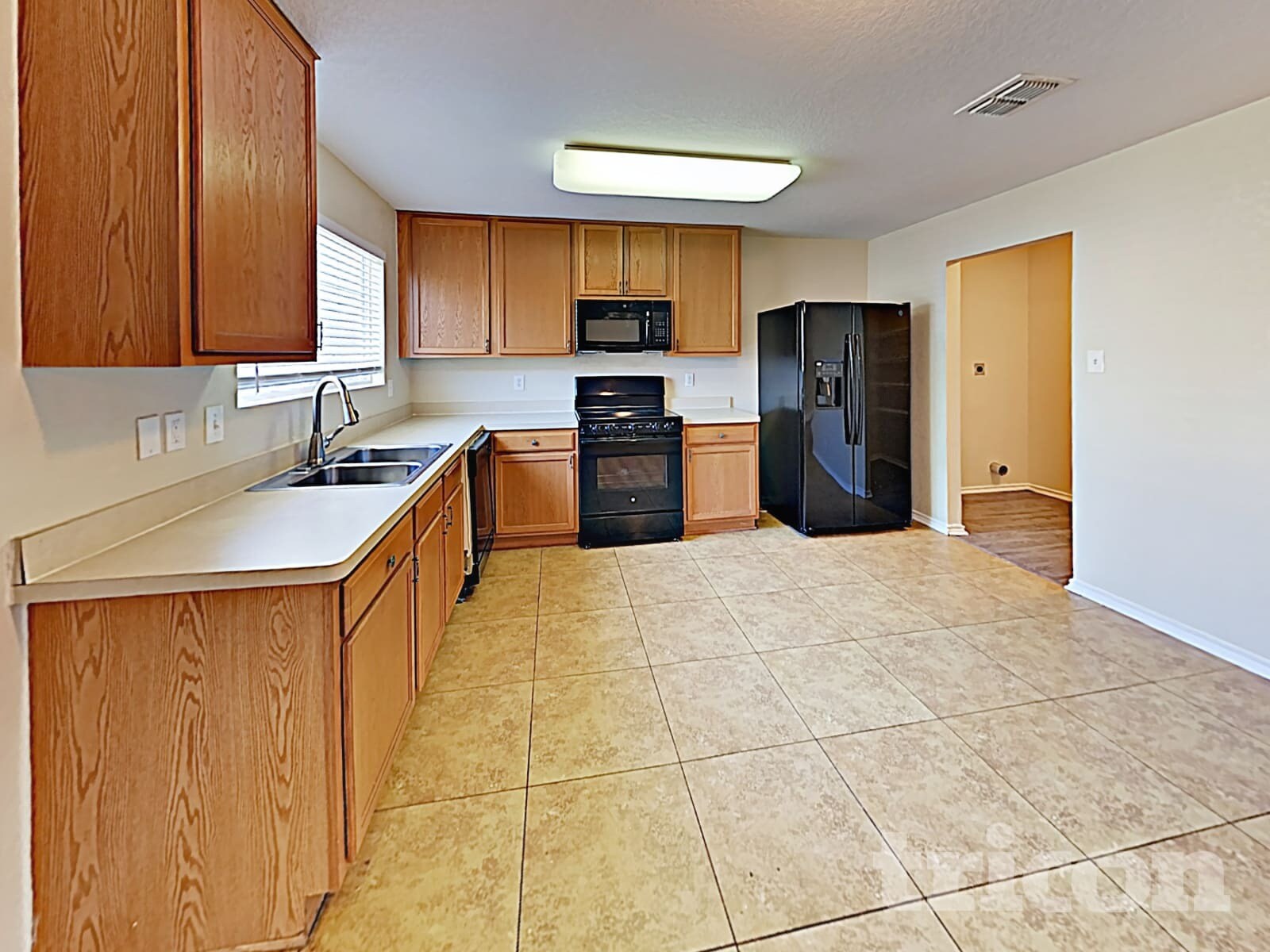 Building Photo - 4611 Stallion Cove